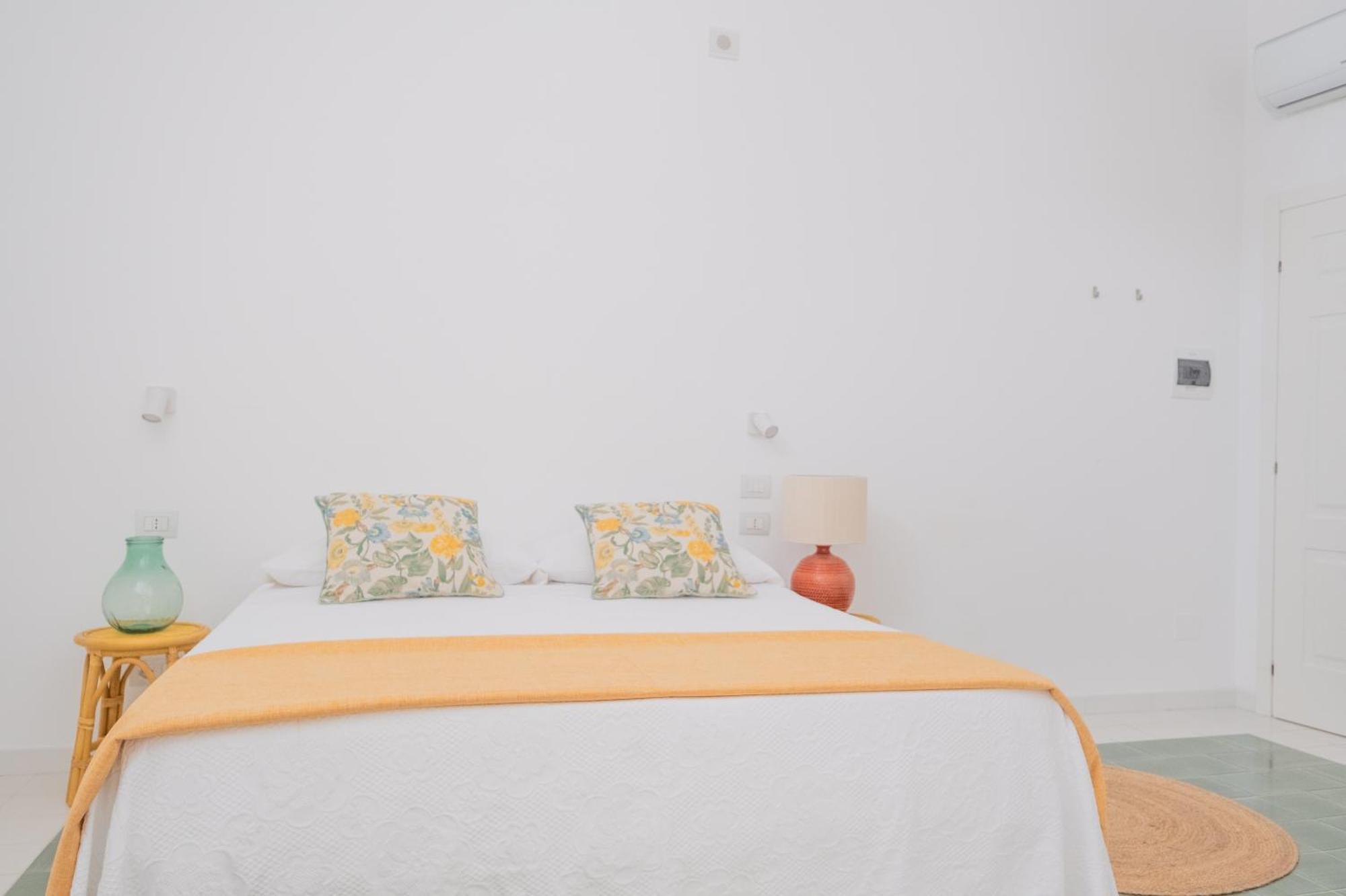 לינה וארוחת בוקר ויאסטה Casa Giulia מראה חיצוני תמונה